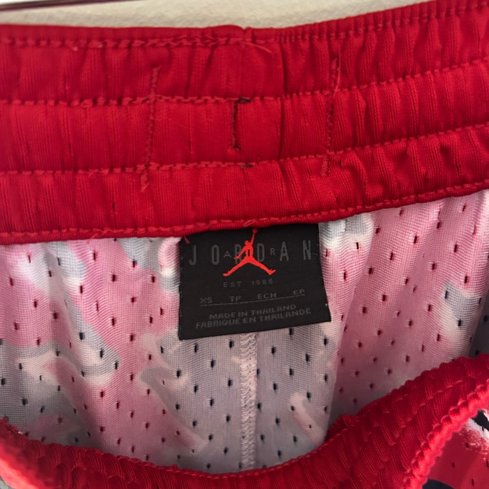 Jordan Bundle - Picture 13 of 15
